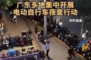 杨毅捧哏谈王仕鹏言论：他的意思我们能理解 但表达得太急了